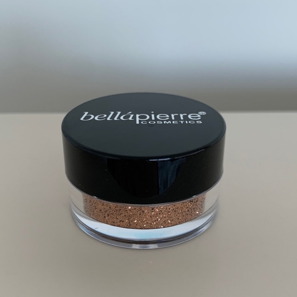 Free w/ $15 Order🆕Glitter By Bellapierre